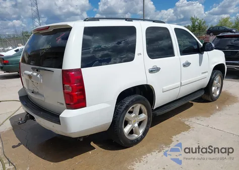 2008 Chevrolet Tahoe Ltz z USA, uszkodzony, nr VIN 1GNFC13088R110070